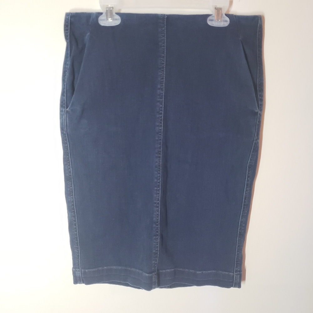 The Loft women's denim stretchy pencil skirt